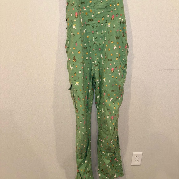 Duluth Heirloom Gardening Bib Overalls Women’s L Garden Geese 35” Inseam - Picture 8 of 11